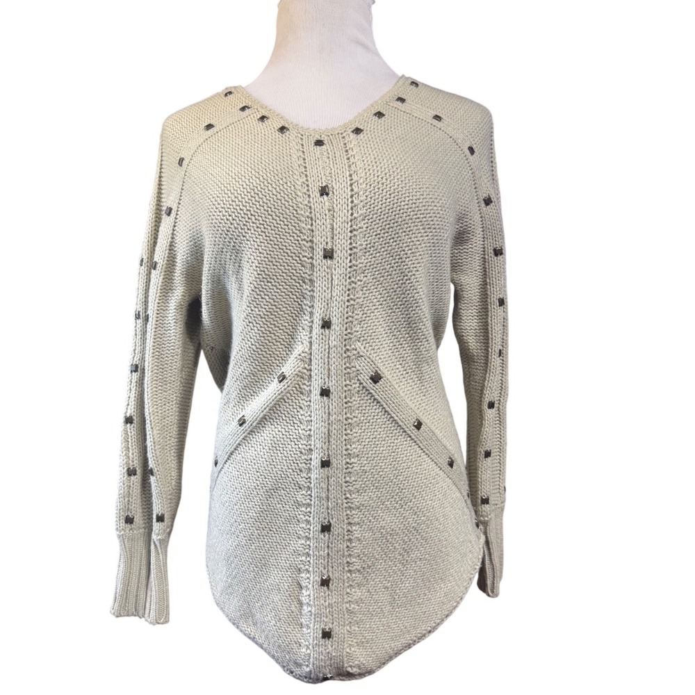 Intrigue Studded Tunic Sweater Womens Medium Sharkbite Hem Oatmeal Beige